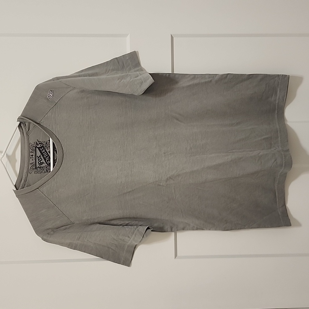 Grey Fox Deluxe Tee